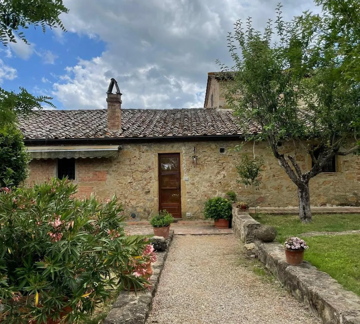 Podere Il Conventino, Casette In Campagna Con Piscina Nottola Apartment