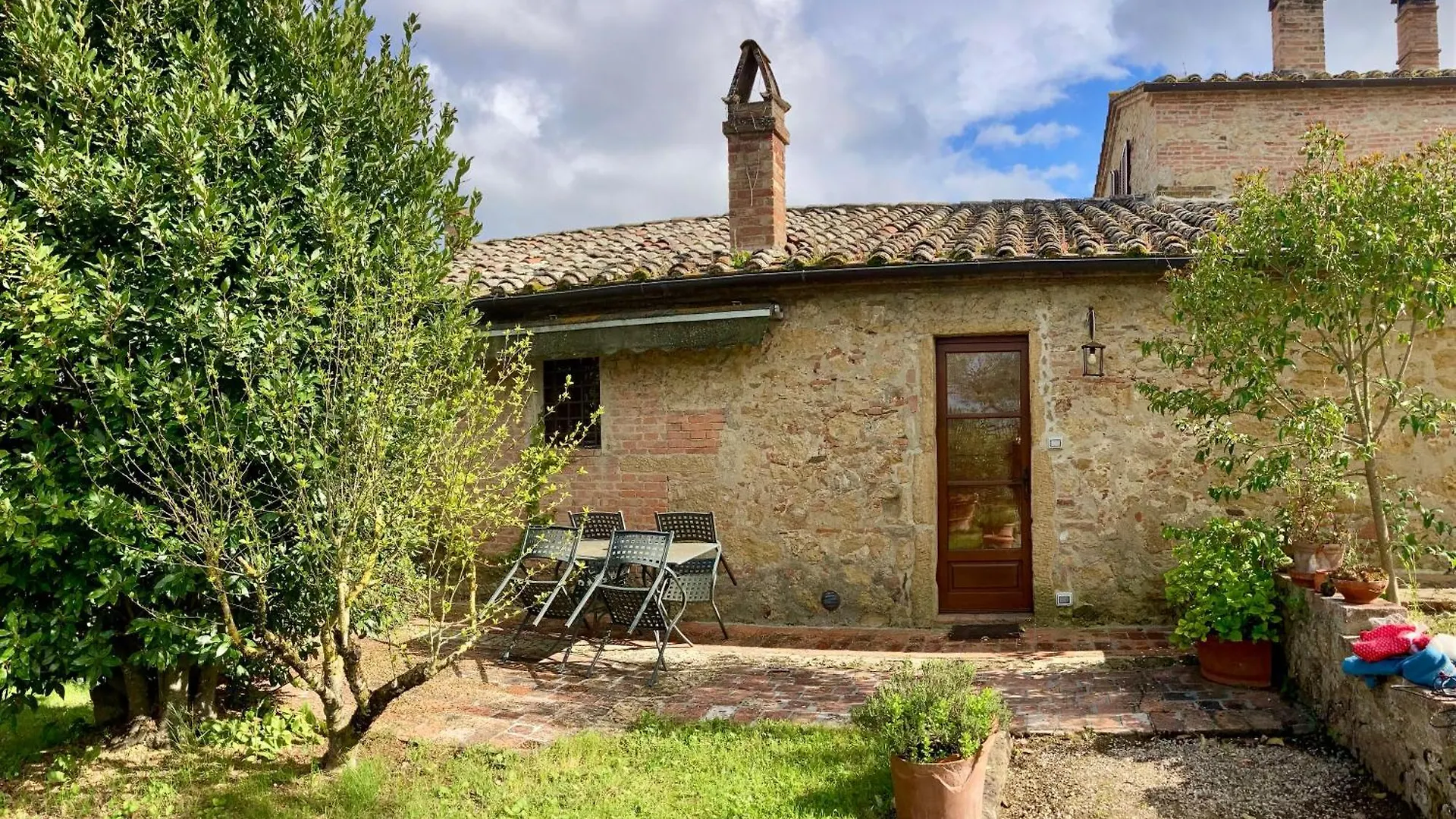 Apartment Podere Il Conventino, Casette In Campagna Con Piscina Nottola